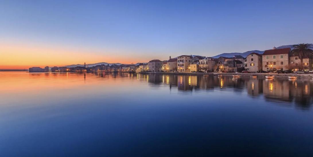 Seaside Gateway Apartment Kaštela 外观 照片